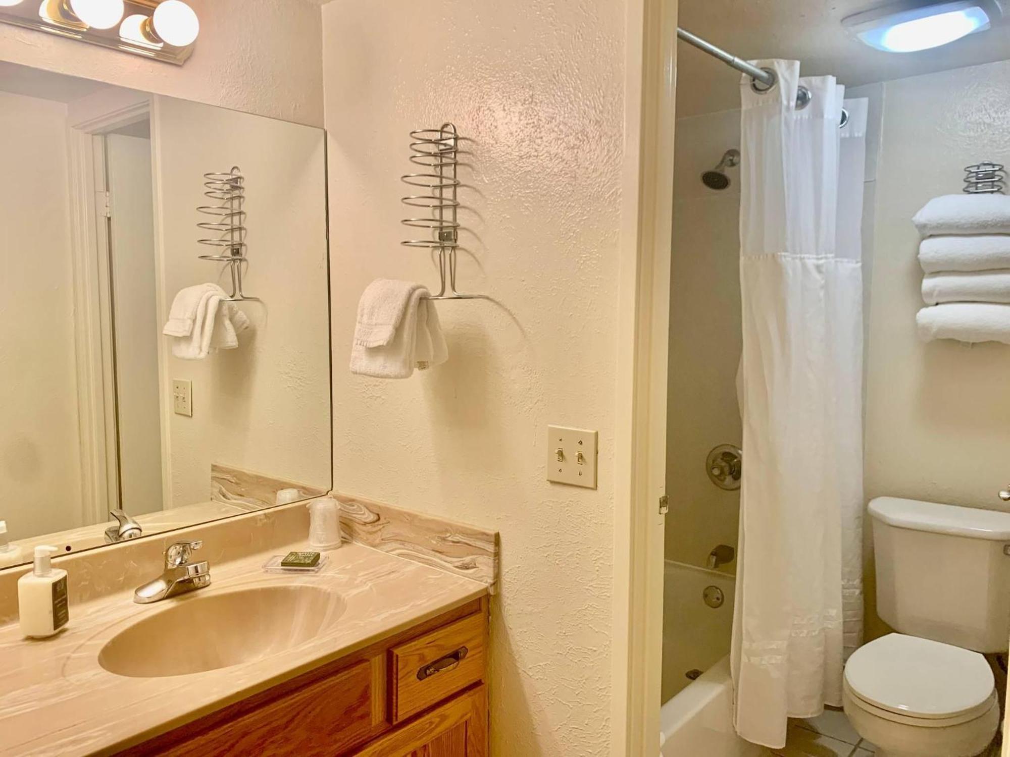 Lift House Lodge, Pet Friendly Studio Condo Vail Eksteriør billede